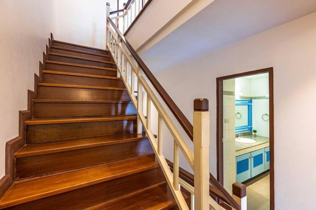 4 Bedroom Townhouse In Great Location! HHQ Exterior foto